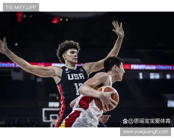 布泽尔亲临赛场助阵两子表现各异卡梅隆状态起伏凯登得分不佳